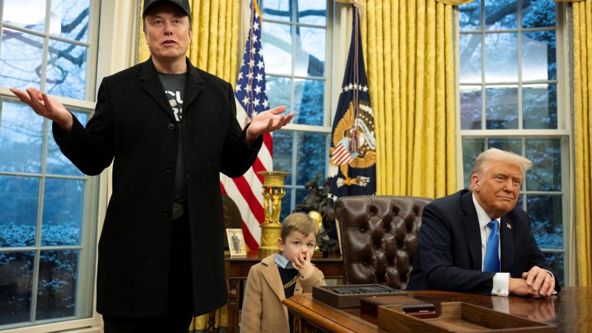 Image de Musk dans le bureau de Trump